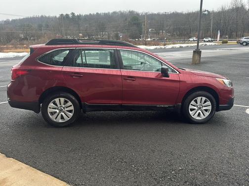 2017 Subaru Outback 2.5i