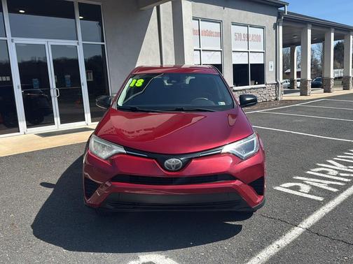 Ruby Flare Pearl 2018 Toyota RAV4 LE