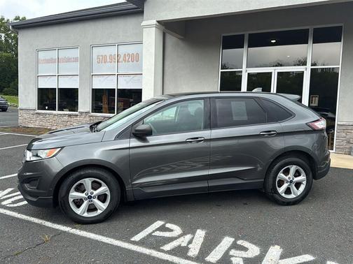 Magnetic Metallic 2016 Ford Edge SE