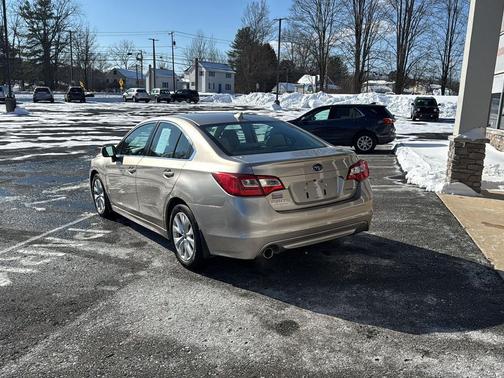 2017 Subaru Legacy Premium