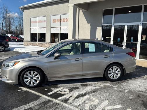 2017 Subaru Legacy Premium