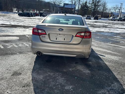 2017 Subaru Legacy Premium