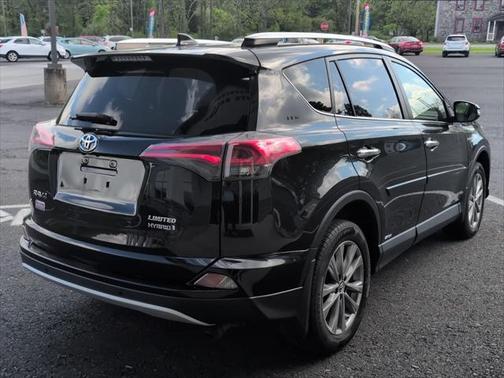 2016 Toyota RAV4 Hybrid SE