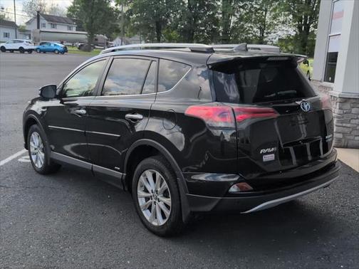 2016 Toyota RAV4 Hybrid SE