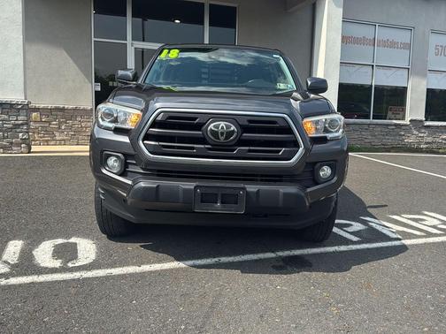 Magnetic Gray Metallic 2018 Toyota Tacoma SR5