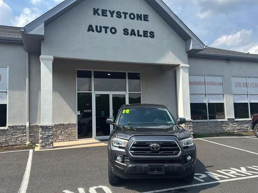 Magnetic Gray Metallic 2018 Toyota Tacoma SR5