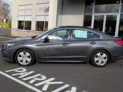 2018 Subaru Legacy Base