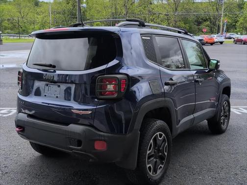 2017 Jeep Renegade Trailhawk