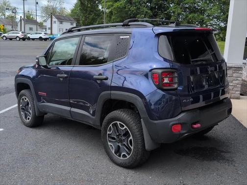 2017 Jeep Renegade Trailhawk