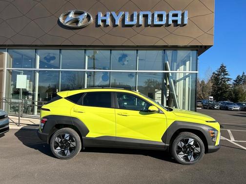 2025 Hyundai KONA SEL