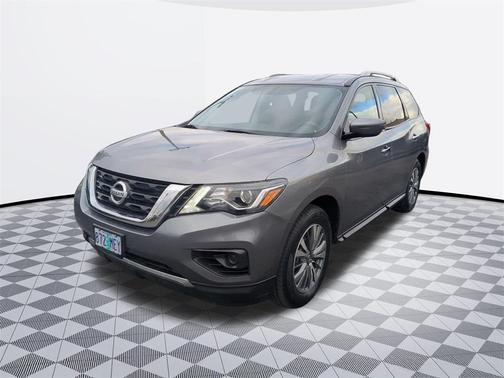 2020 Nissan Pathfinder S