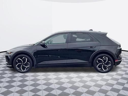 Black 2023 Hyundai IONIQ 5 SEL