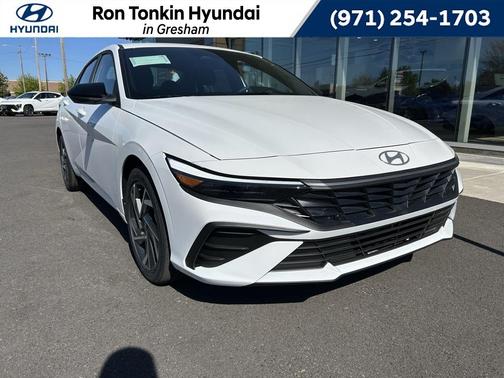2025 Hyundai ELANTRA HEV SEL Sport