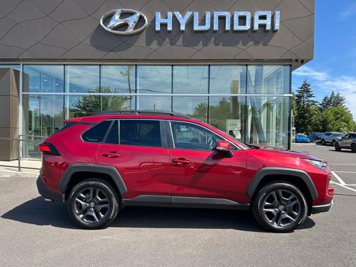 2022 Toyota RAV4 Adventure