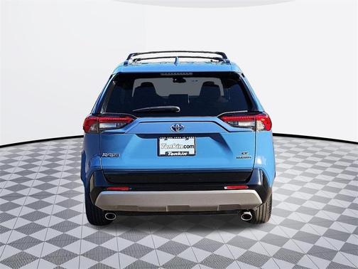 2023 Toyota RAV4 Hybrid SE