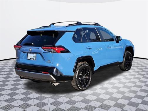 2023 Toyota RAV4 Hybrid SE