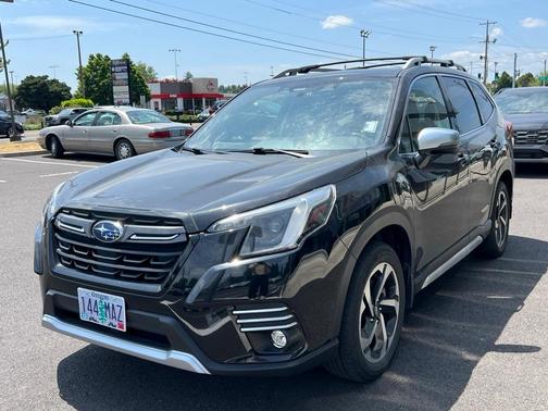 2022 Subaru Forester Touring