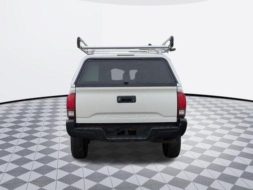 White 2022 Toyota Tacoma SR