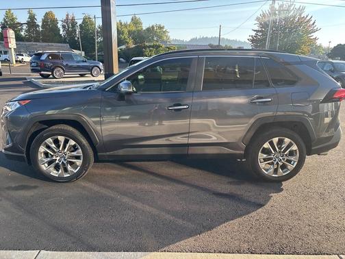 2019 Toyota RAV4 Limited