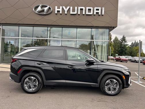 2025 Hyundai TUCSON Hybrid Blue