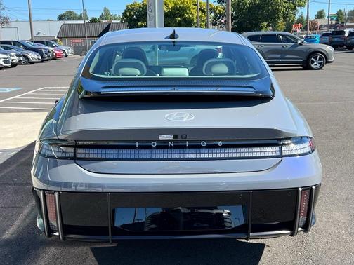 2025 Hyundai IONIQ 6 SEL