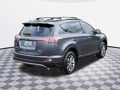 2018 Toyota RAV4 Hybrid XLE
