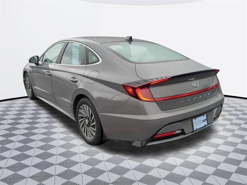 2021 Hyundai SONATA Hybrid Limited