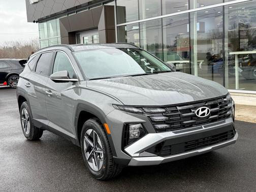 2026 Hyundai TUCSON SEL Premium