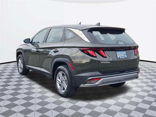 2025 Hyundai TUCSON SE