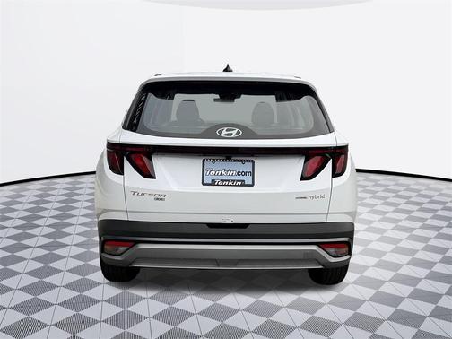 2026 Hyundai TUCSON Hybrid Blue SE