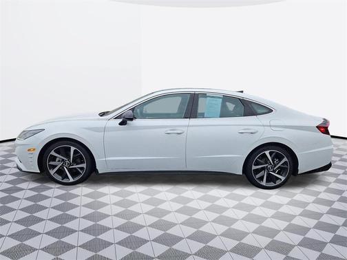 2021 Hyundai SONATA SEL Plus