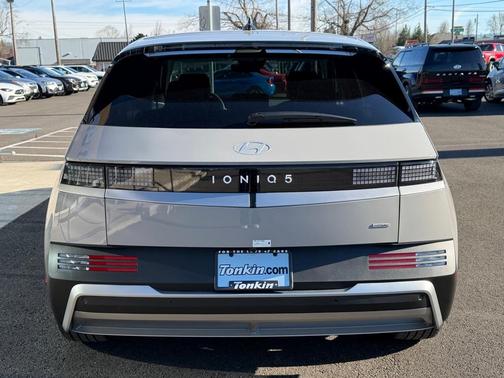 2026 Hyundai IONIQ 5 SE