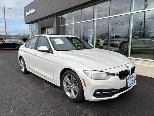 2016 BMW 328 i