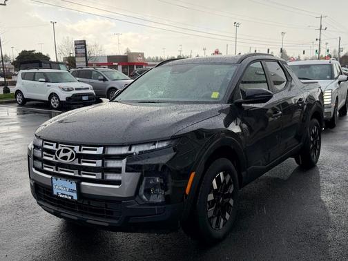 2025 Hyundai SANTA CRUZ SEL Activity