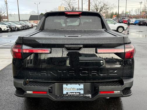2025 Hyundai SANTA CRUZ SEL Activity