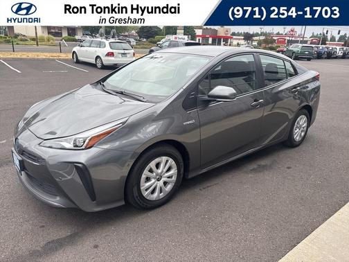 2022 Toyota Prius L