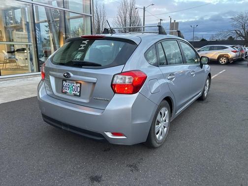 2014 Subaru Impreza 2.0i