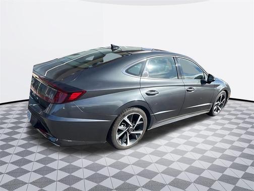 2023 Hyundai SONATA SEL Plus