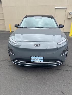 2022 Hyundai KONA EV SEL