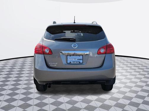 Platinum Graphite 2014 Nissan Rogue Select S