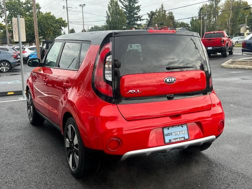 2017 Kia Soul +