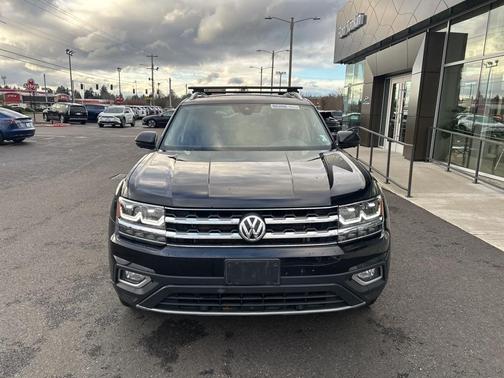 2018 Volkswagen Atlas 3.6L SEL Premium