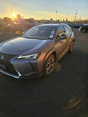2019 Lexus UX 250h Base
