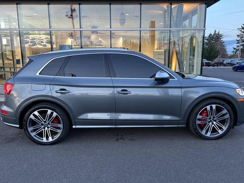 2018 Audi SQ5 3.0T Premium Plus