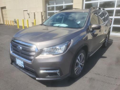 2022 Subaru Ascent Limited 8-Passenger