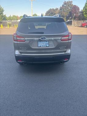2022 Subaru Ascent Limited 8-Passenger