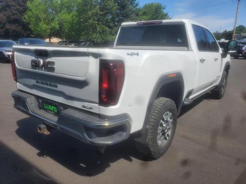 2022 GMC Sierra 2500 SLT