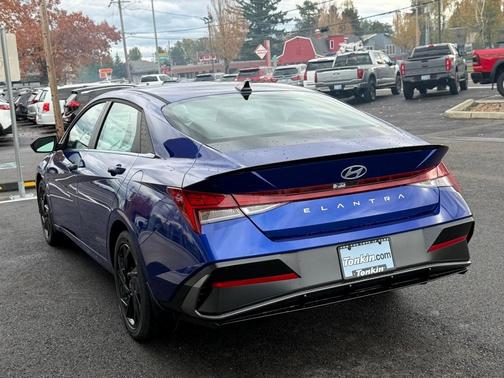 2026 Hyundai ELANTRA SEL