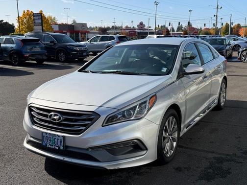 2015 Hyundai SONATA Sport