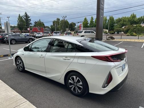 2018 Toyota Prius Prime